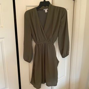 Bar III wrap front chiffon dress with pockets